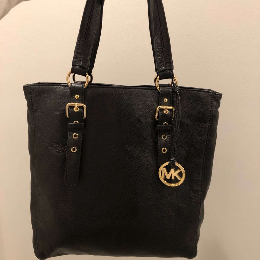 Michael Kors Pebbled leather tote